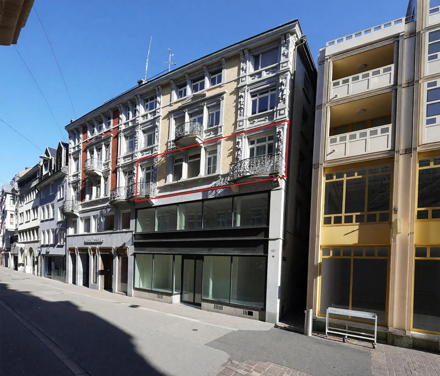 Sanierte Stadtwohnung mit Terrasse - Foto 9 von 11