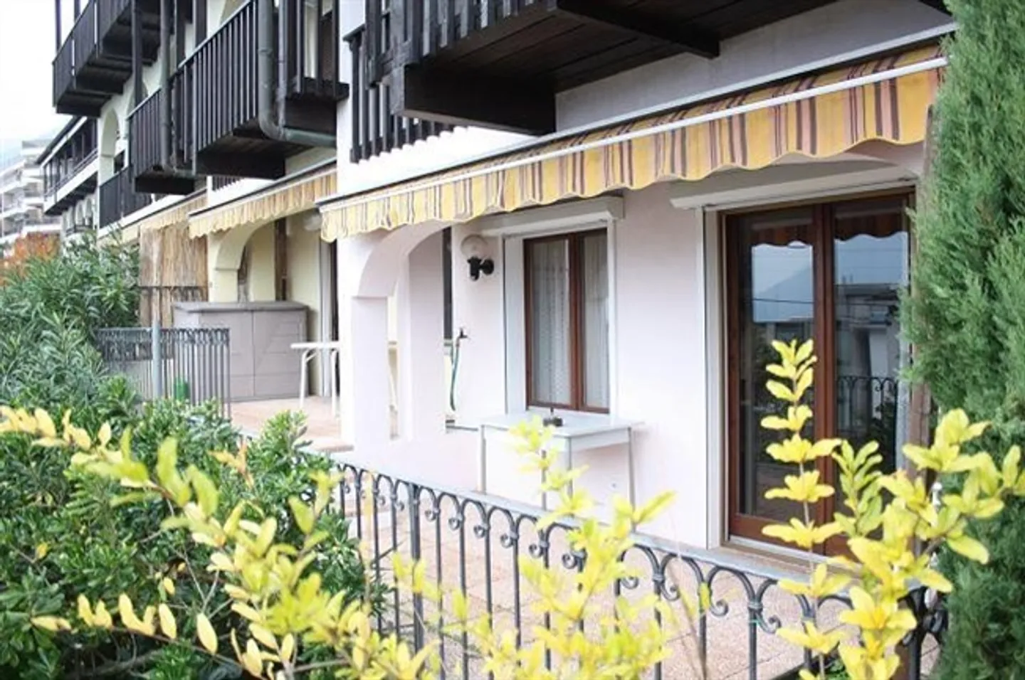 2 1/2-Room Apartment with Terraces and Indoor Pool - Photo 1 of 13