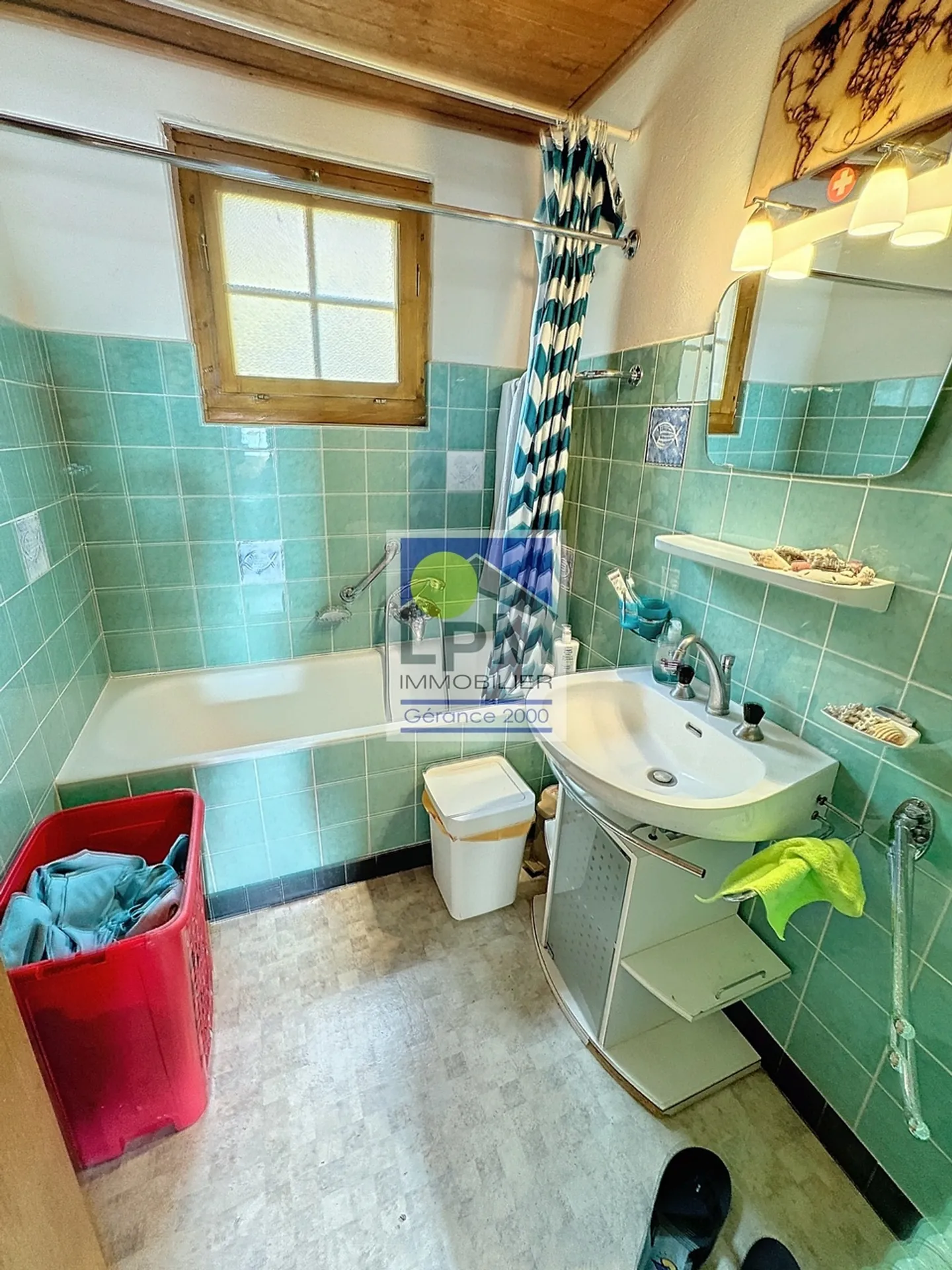 Chalet located in an exceptional setting with breathtaking views! - Photo 23 of 36