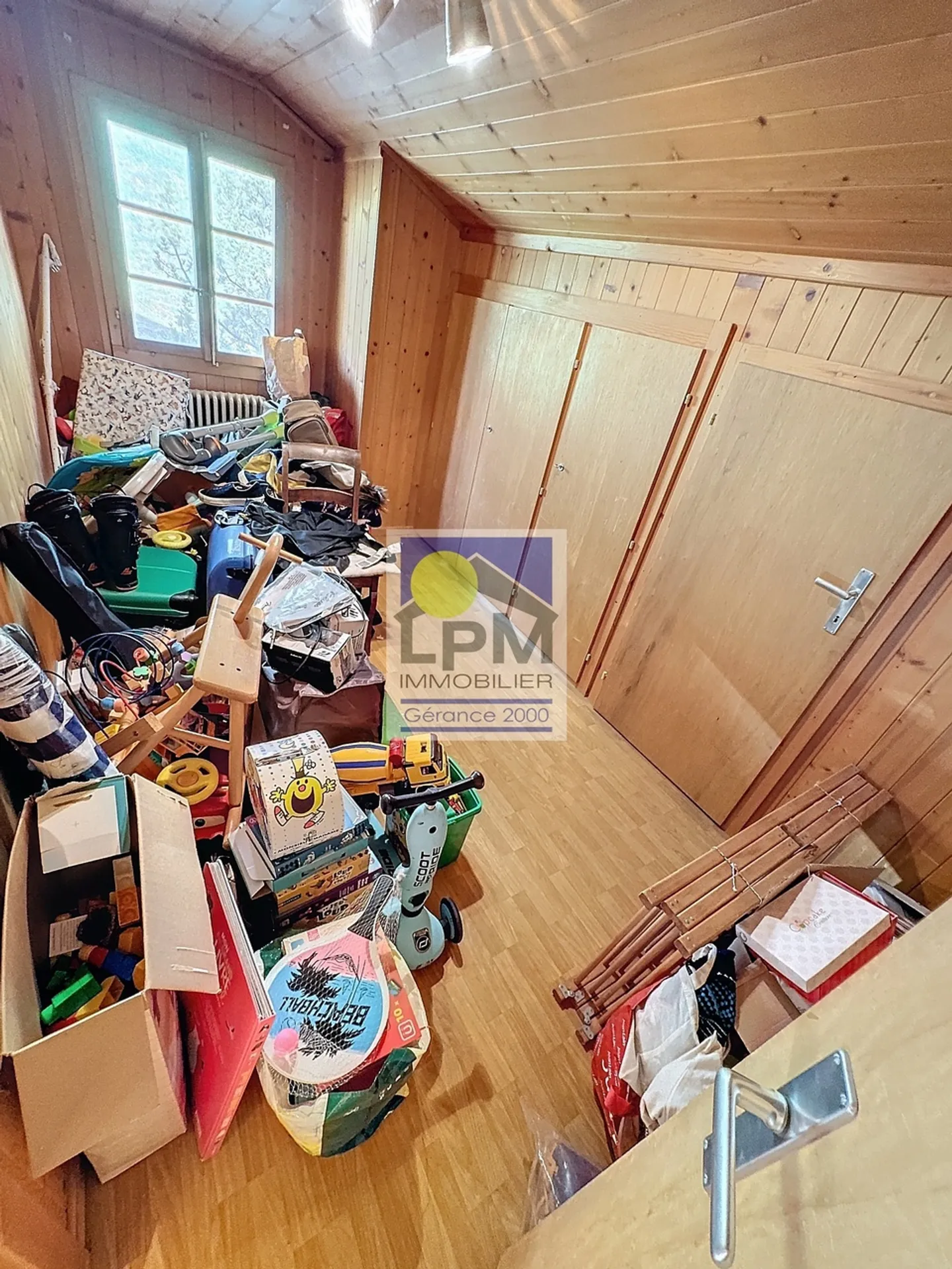 Chalet located in an exceptional setting with breathtaking views! - Photo 31 of 36