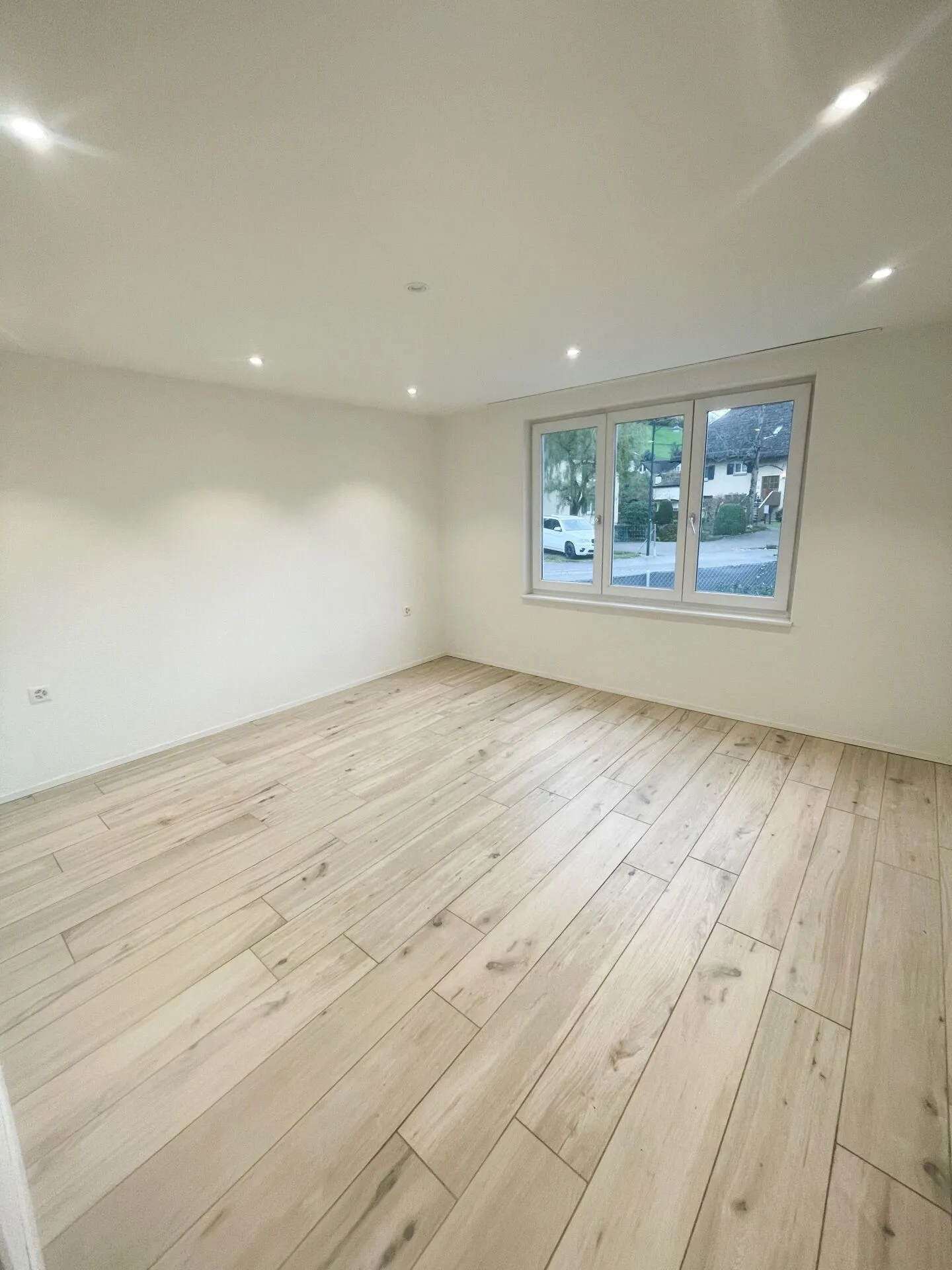 Renovated 3.5 Room Garden Apartment including Parking Space - Photo 9 of 17