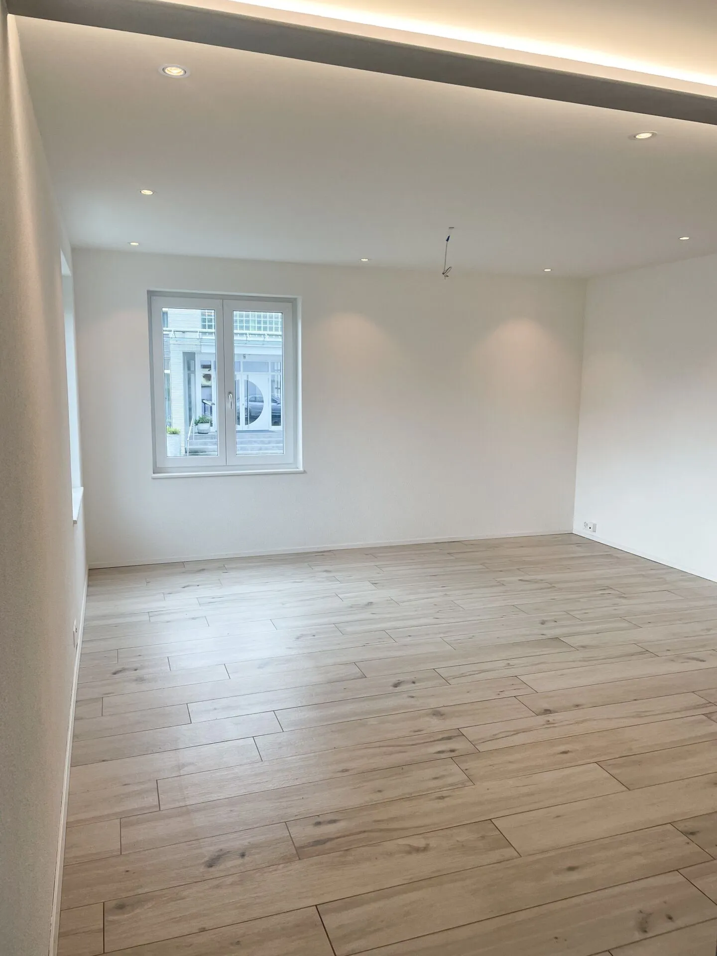 Renovated 3.5 Room Garden Apartment including Parking Space - Photo 13 of 17