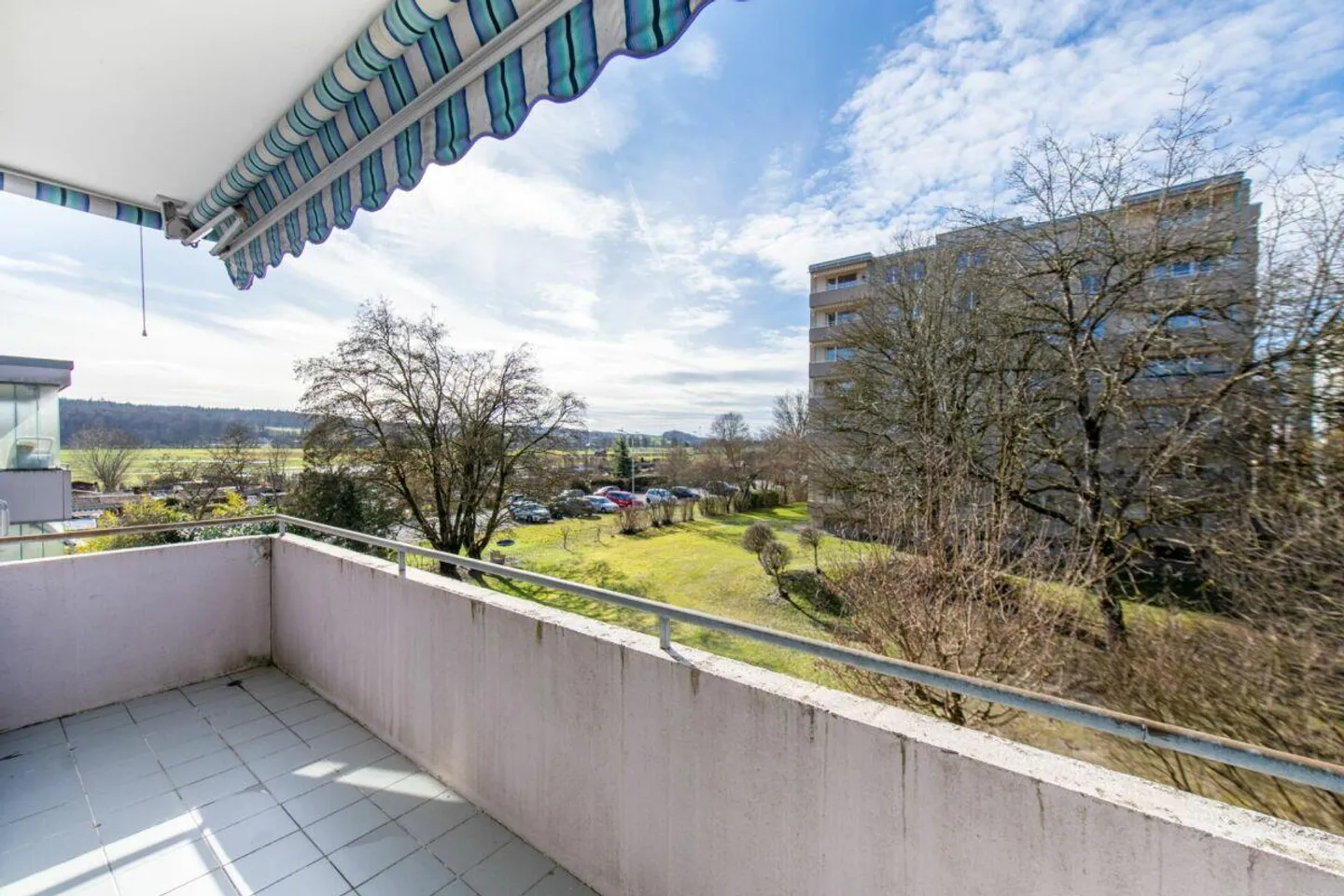 Living on two levels: Attractive maisonette apartment in a popular location - Photo 13 of 21