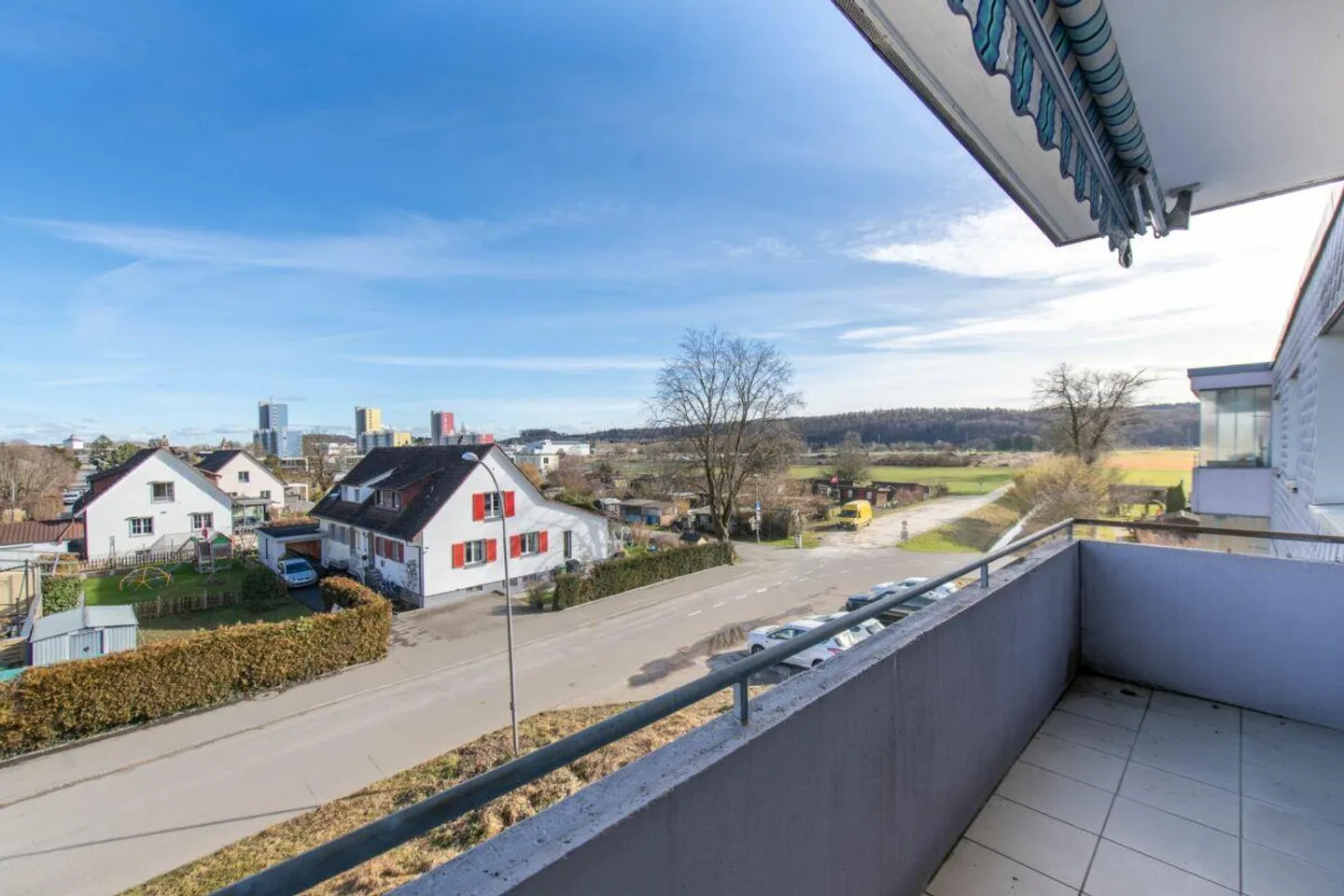 Living on two levels: Attractive maisonette apartment in a popular location - Photo 14 of 21