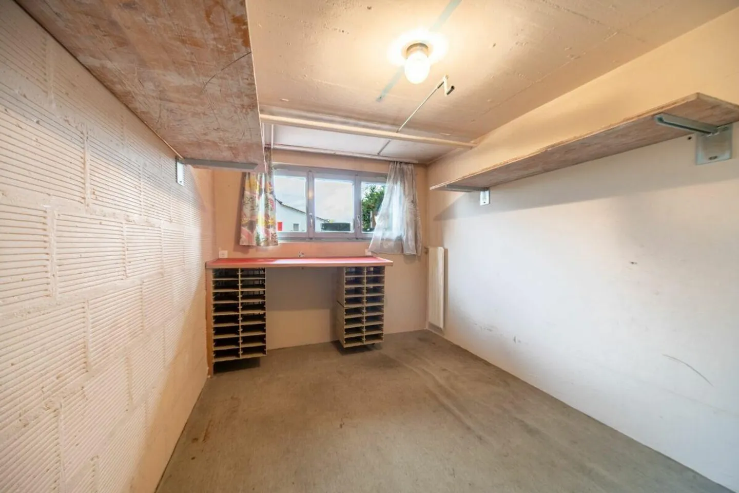 Living on two levels: Attractive maisonette apartment in a popular location - Photo 15 of 21