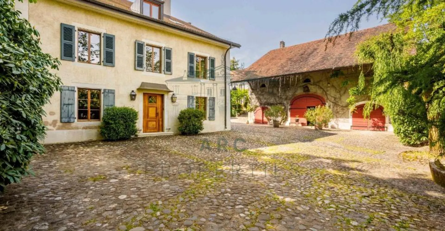 Proprietà eccezionale a Commugny - Foto 2 di 5