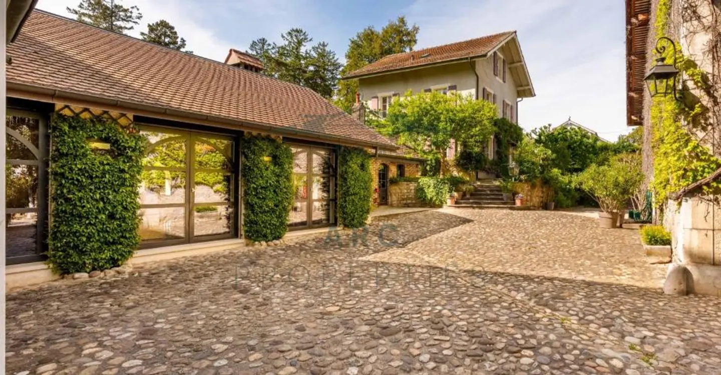 Proprietà eccezionale a Commugny - Foto 3 di 5