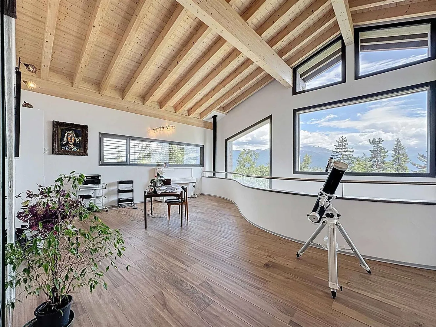 Außergewöhnliches Chalet auf 3 Ebenen mit Innenpool/Wellnessbereich - Foto 8 von 13