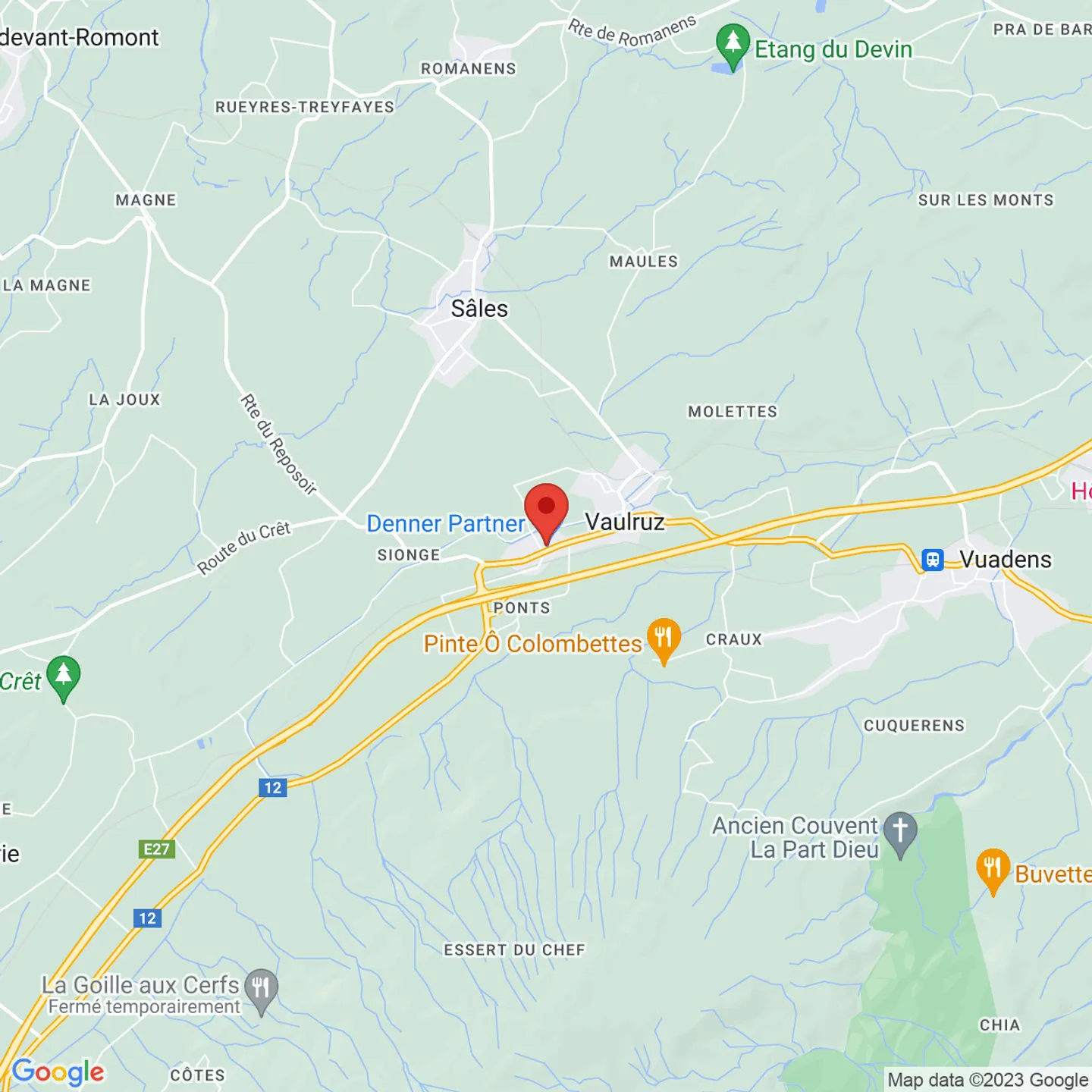 Ampio open space arredato con sala conferenze - Foto 8 di 8