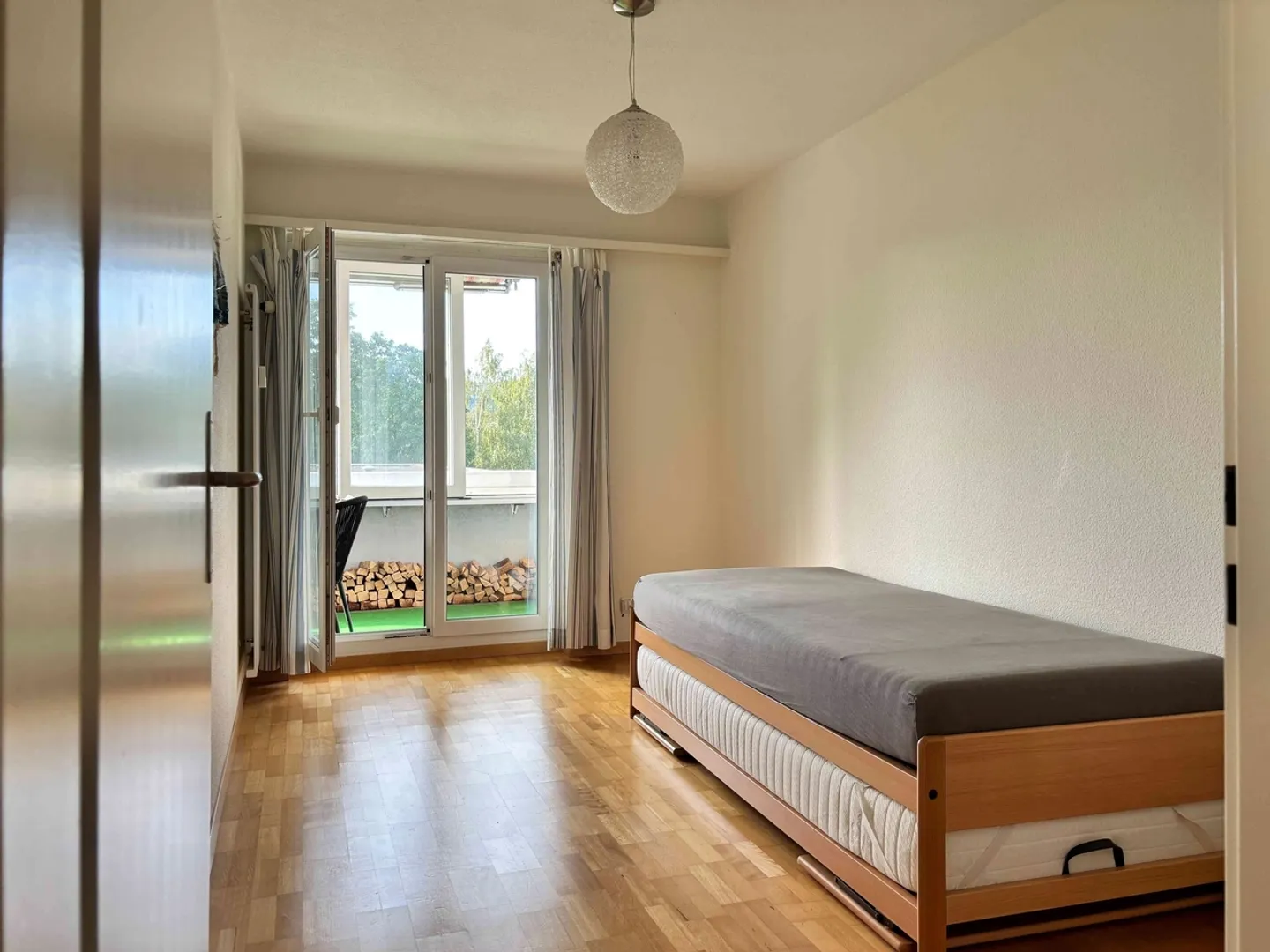 Luminoso appartamento di 4,5 stanze con balcone a Frauenfeld - Foto 7 di 13