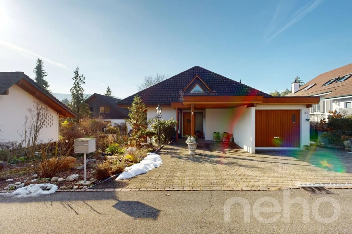 Maison individuelle avec jardin et vue dégagée à Lupsingen - Photo 1 sur 12