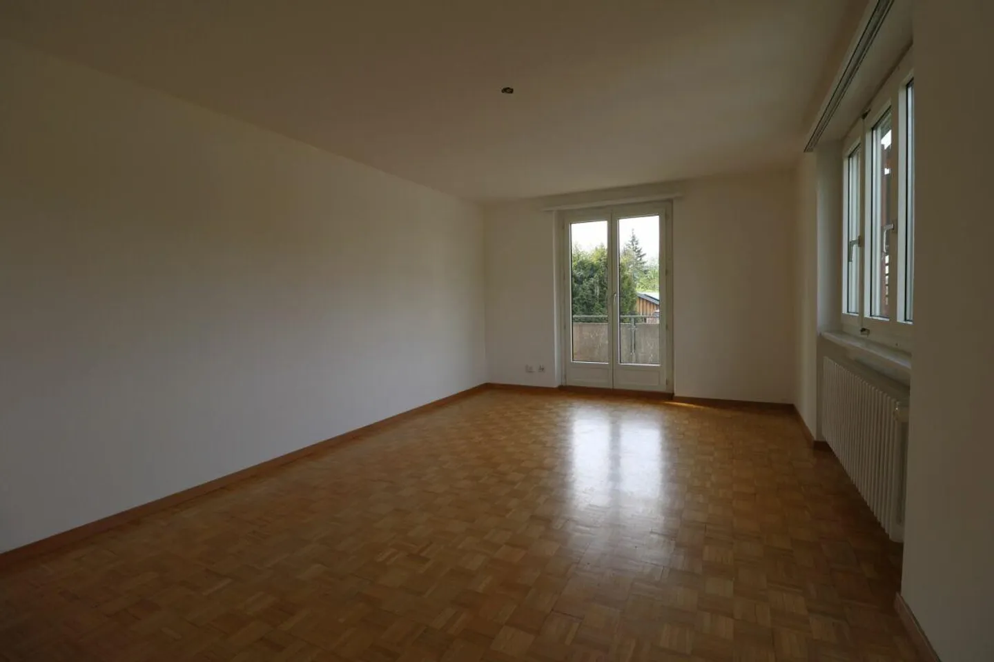 Charming 3.5-room apartment near the city - Photo 2 of 8