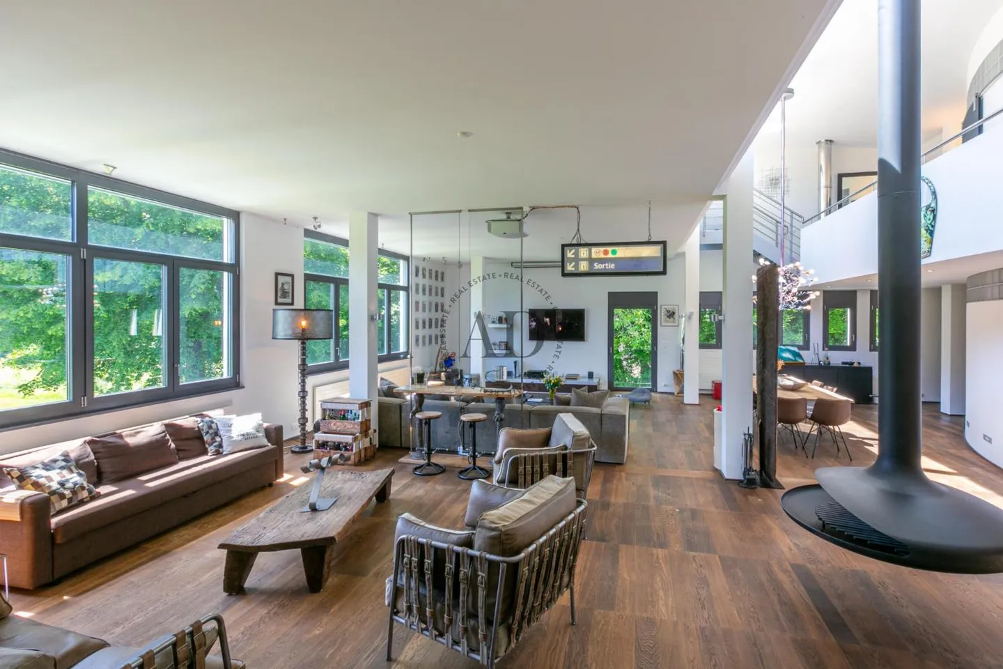 Rare à vendre : Loft près de Carouge - Photo 1 sur 6