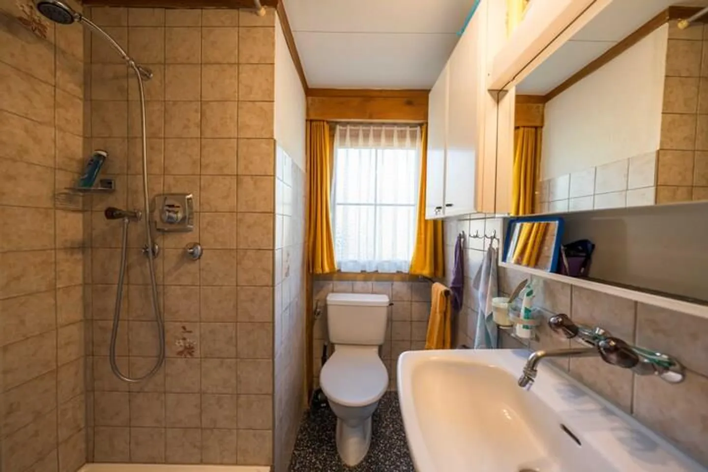 Schmuckes Chalet mit Zwei Wohnungen - Foto 6 von 8