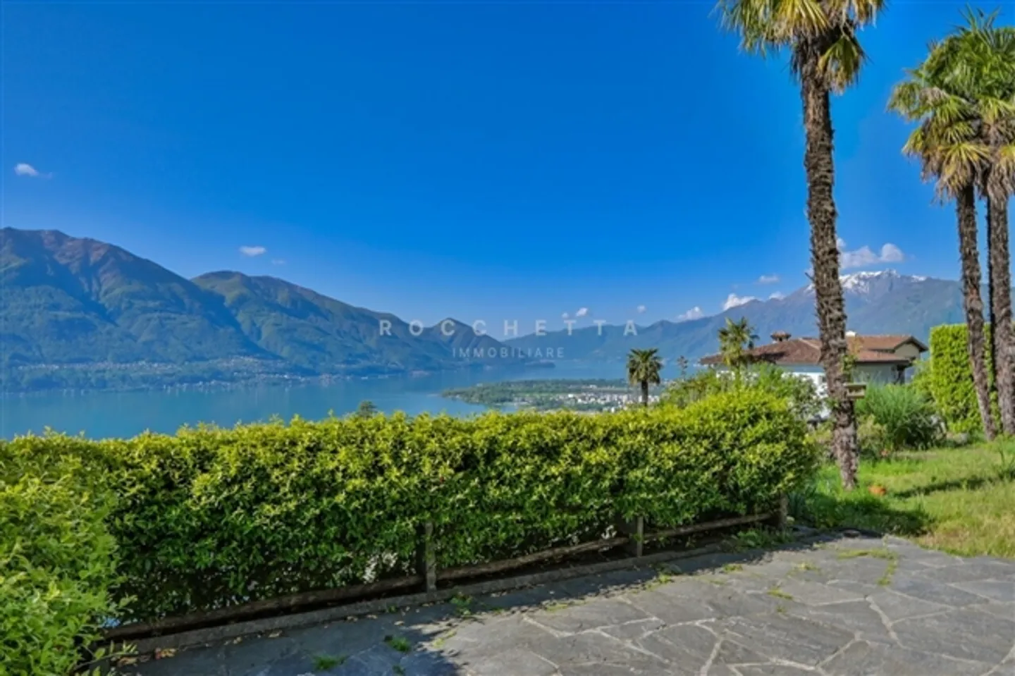«Doppelhaushälfte mit fantastischem Blick auf den Lago Maggiore» - Foto 1 von 15