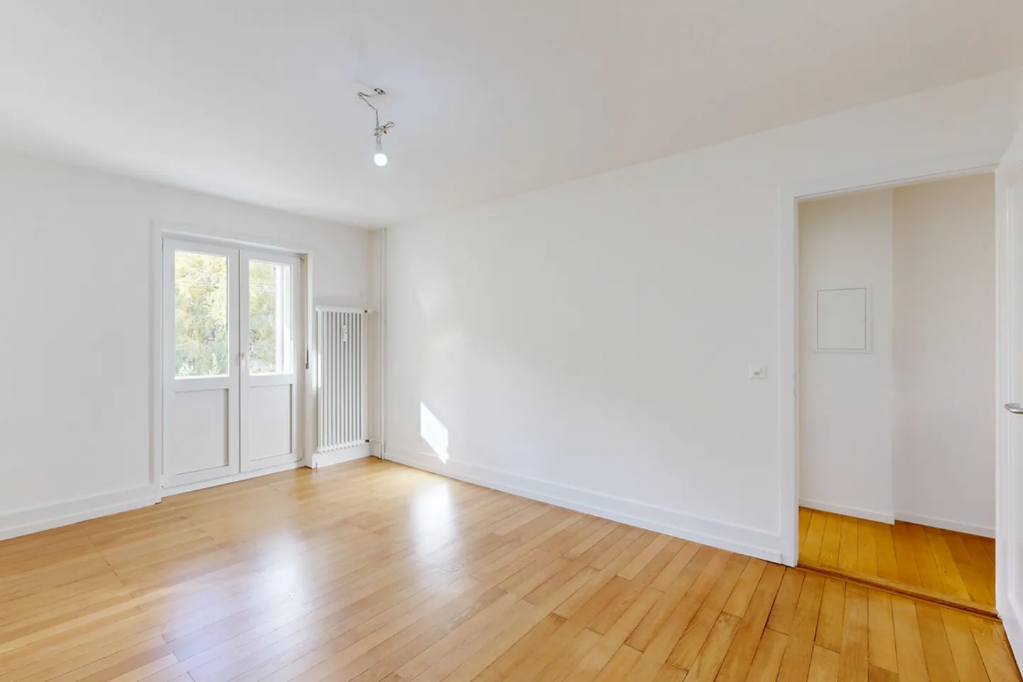 Apartment for rent - Photo 1 of 9