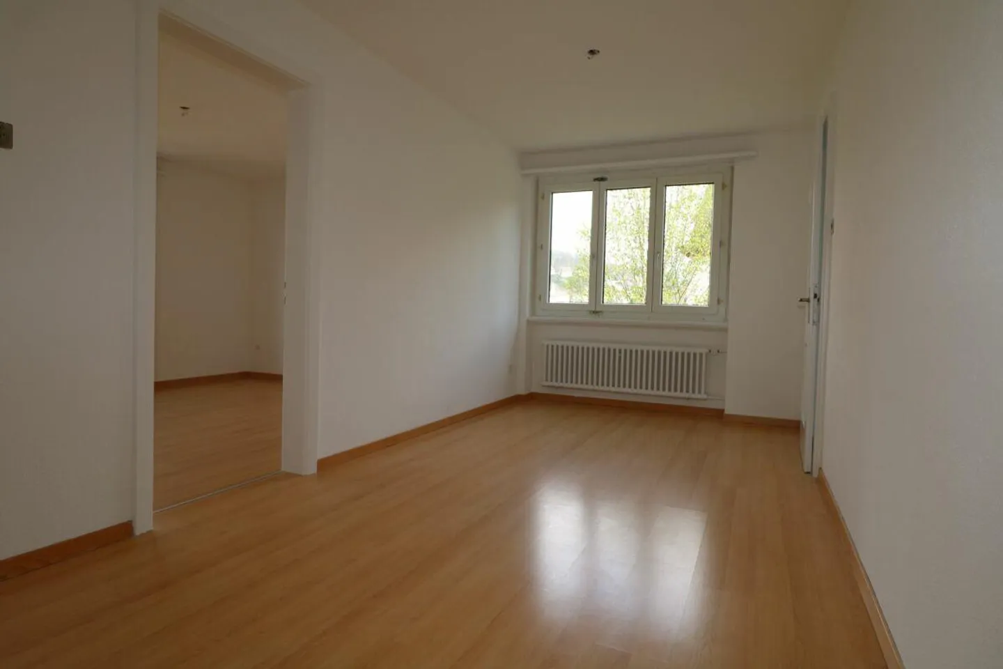Charming 3.5-room apartment near the city - Photo 6 of 8