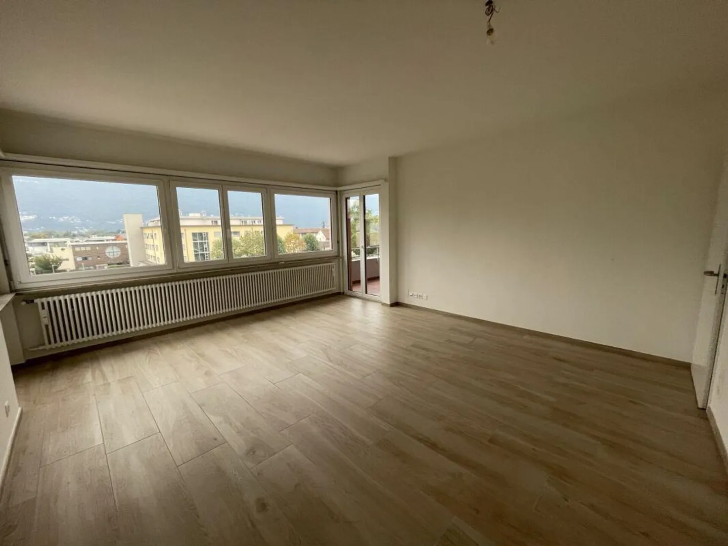 ASCONA - Appartement 3 1/2 pièces au centre, fraîchement rénové - Photo 1 sur 9