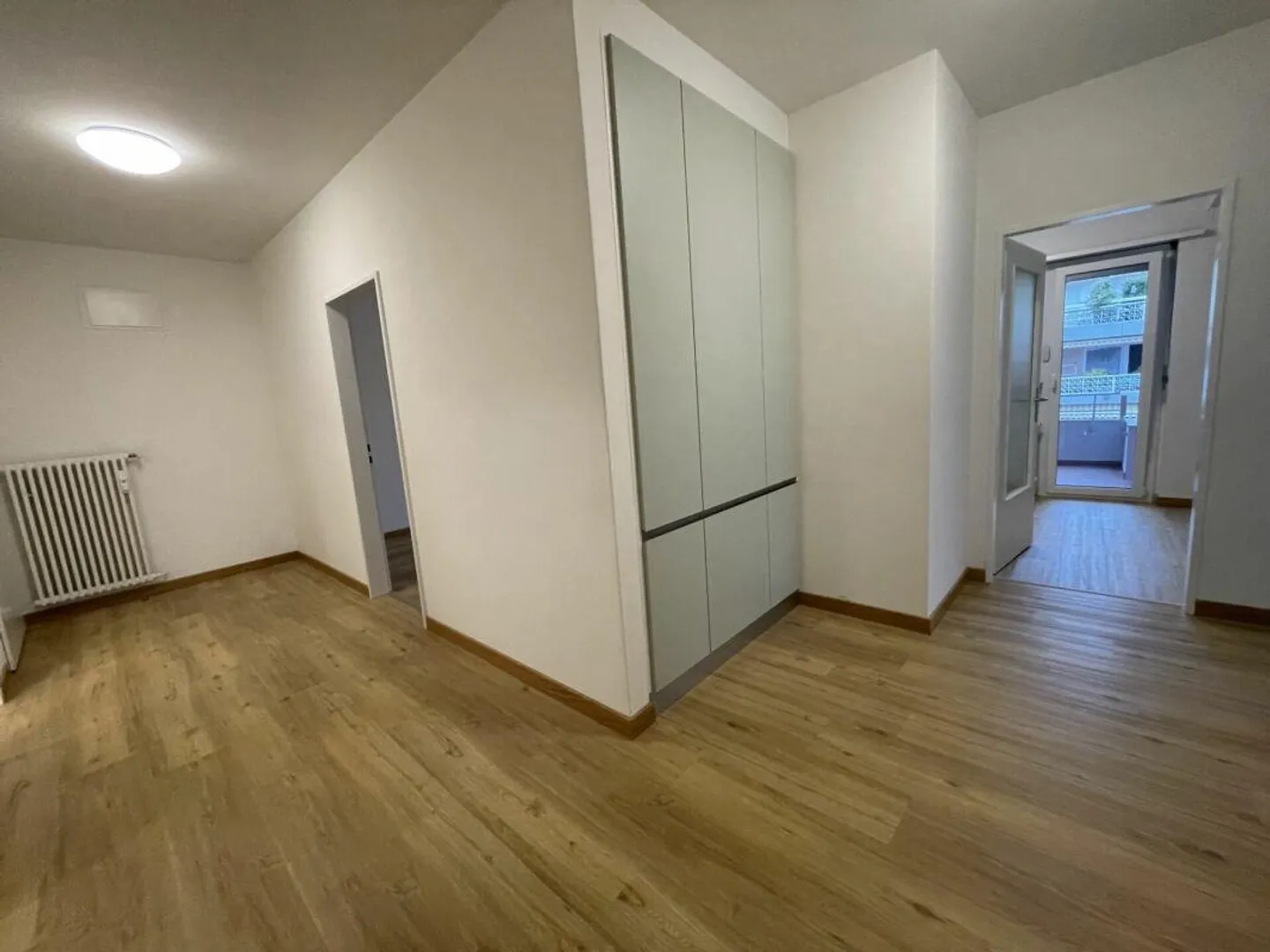 ASCONA - Appartement 3 1/2 pièces au centre, fraîchement rénové - Photo 2 sur 9