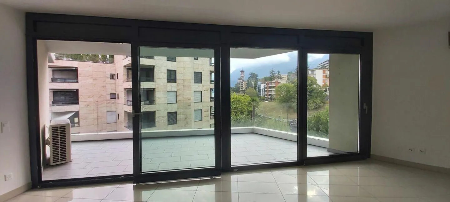 Appartamento spazioso con terrazza - Foto 6 di 13