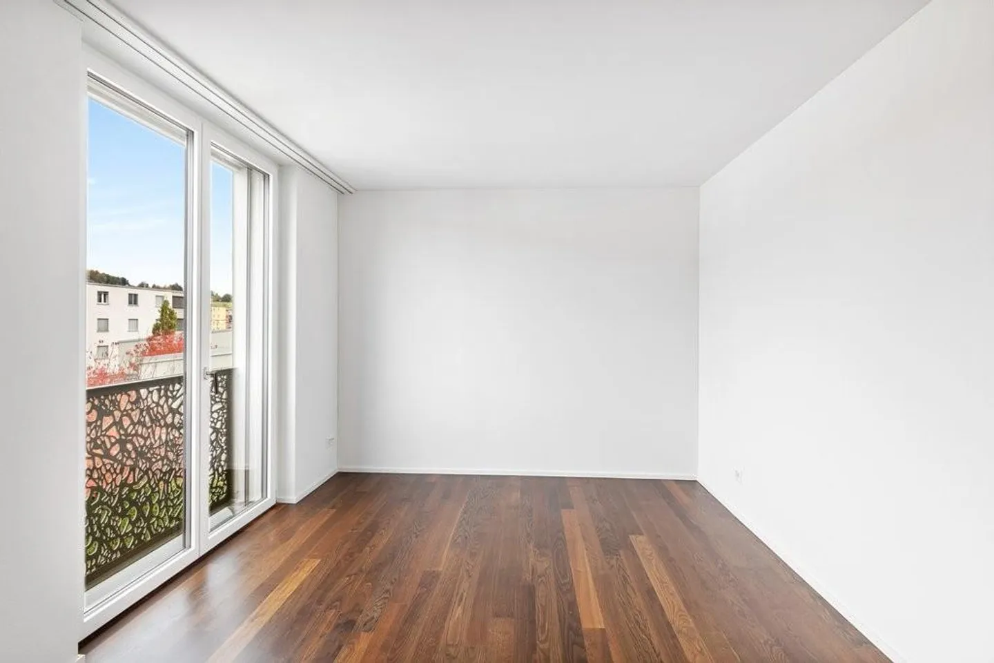 Central, modern, close to nature - Photo 4 of 11