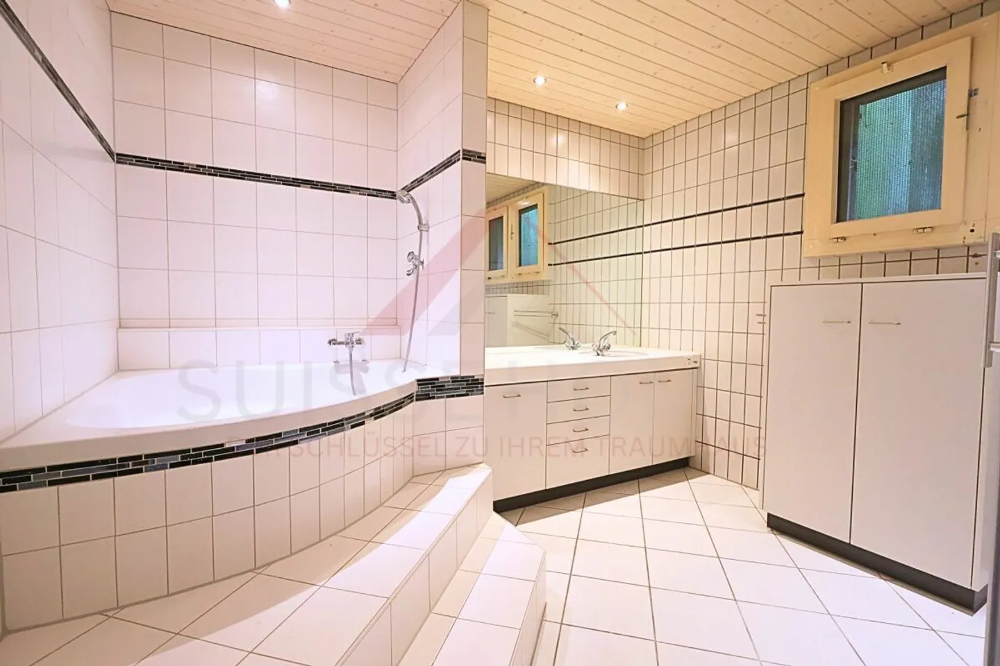 Proprietà residenziale e commerciale a Thörishaus - edificio atrio attraente con potenziale di utilizzo versatile - Foto 15 di 23