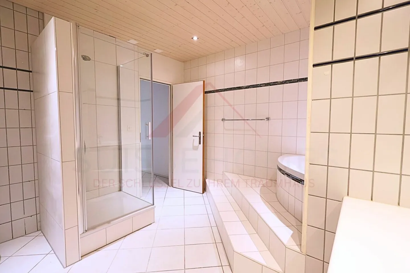 Proprietà residenziale e commerciale a Thörishaus - edificio atrio attraente con potenziale di utilizzo versatile - Foto 17 di 23