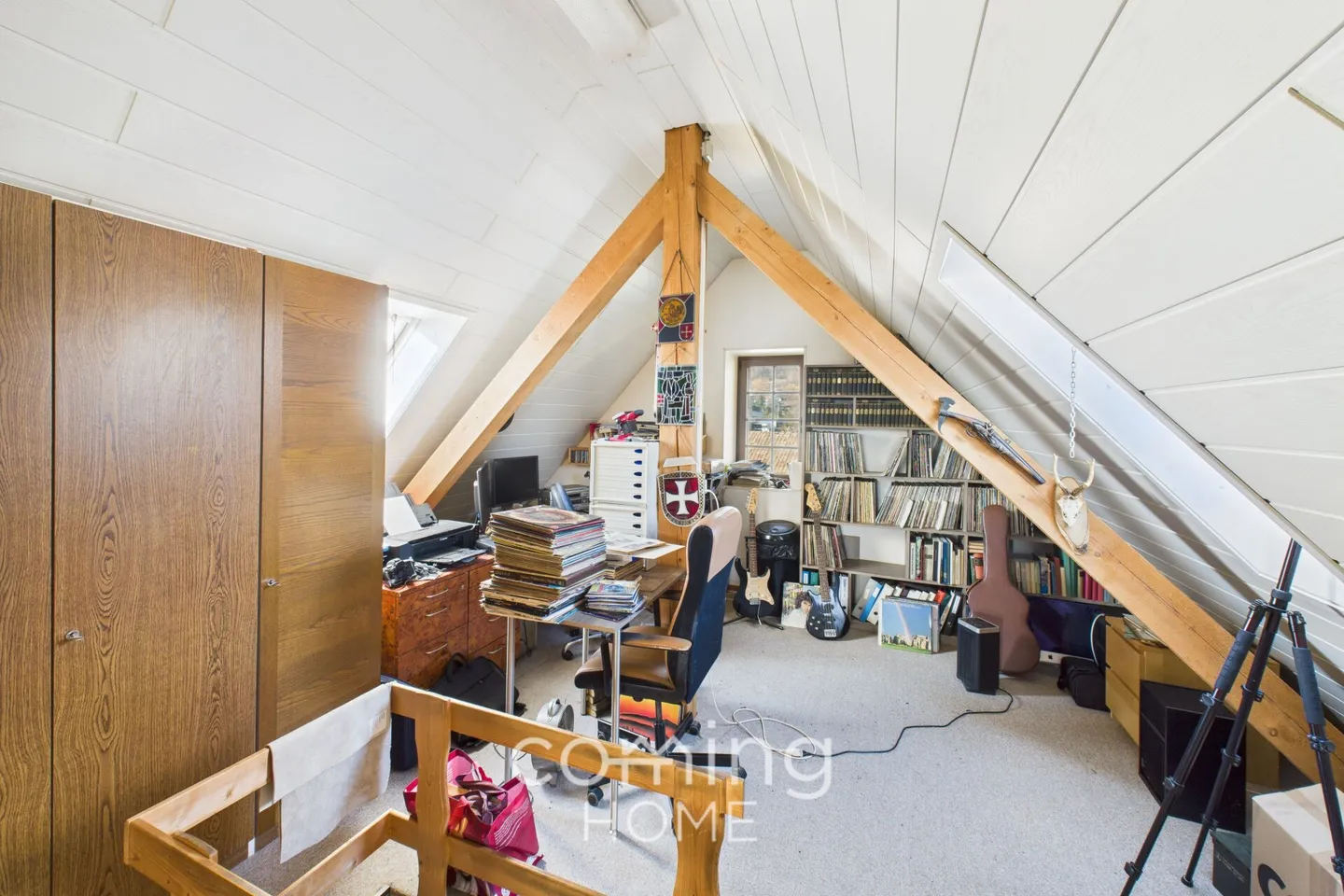 Vivre sous le toit - Appartement de 4,5 pièces à Oensingen avec valeur ajoutée - Photo 10 sur 15