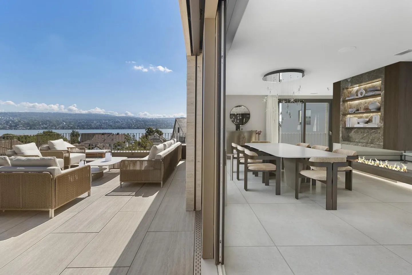 Luxusvilla am Zürichsee - Foto 1 von 6