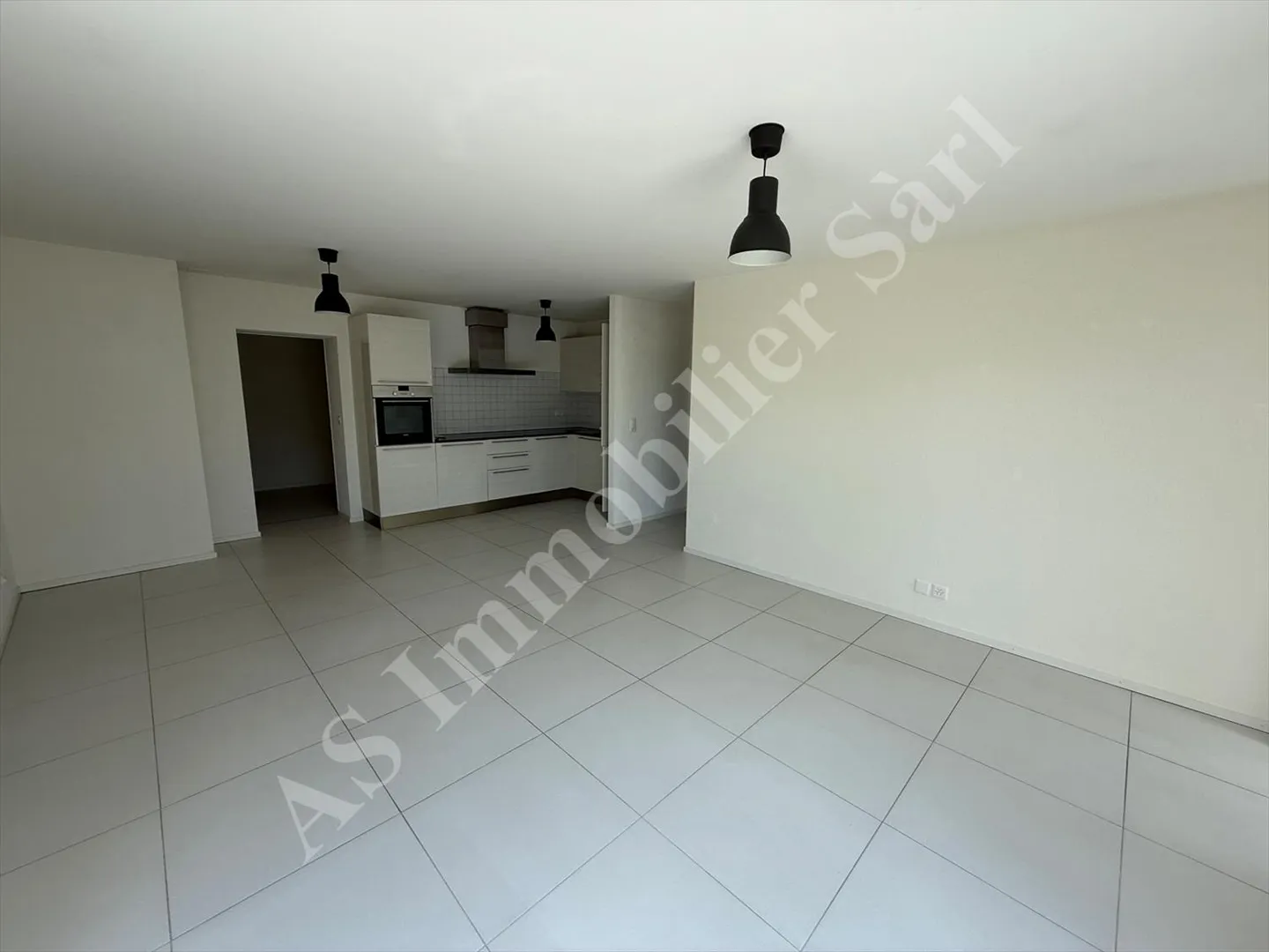 * * * * * * * À VENDRE EN EXCLUSIVITÉ * * * * * * * MAGNIFIQUE APPARTEMENT DE 2. - Photo 3 sur 12