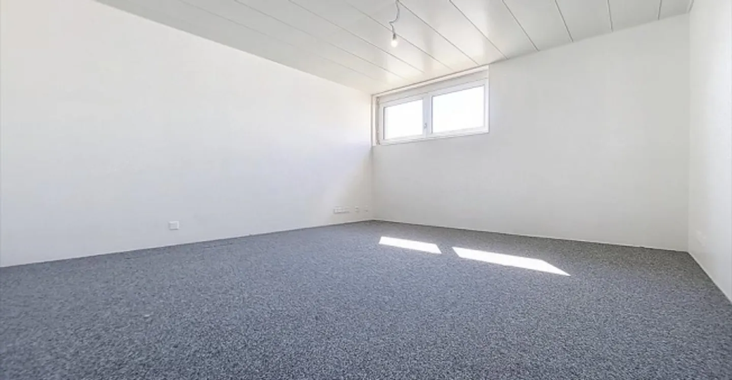 Office - Photo 1 of 5