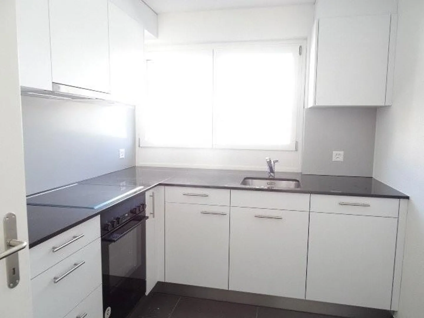 Charmante 3-Zimmer-Wohnung in Belp - Foto 2 von 6