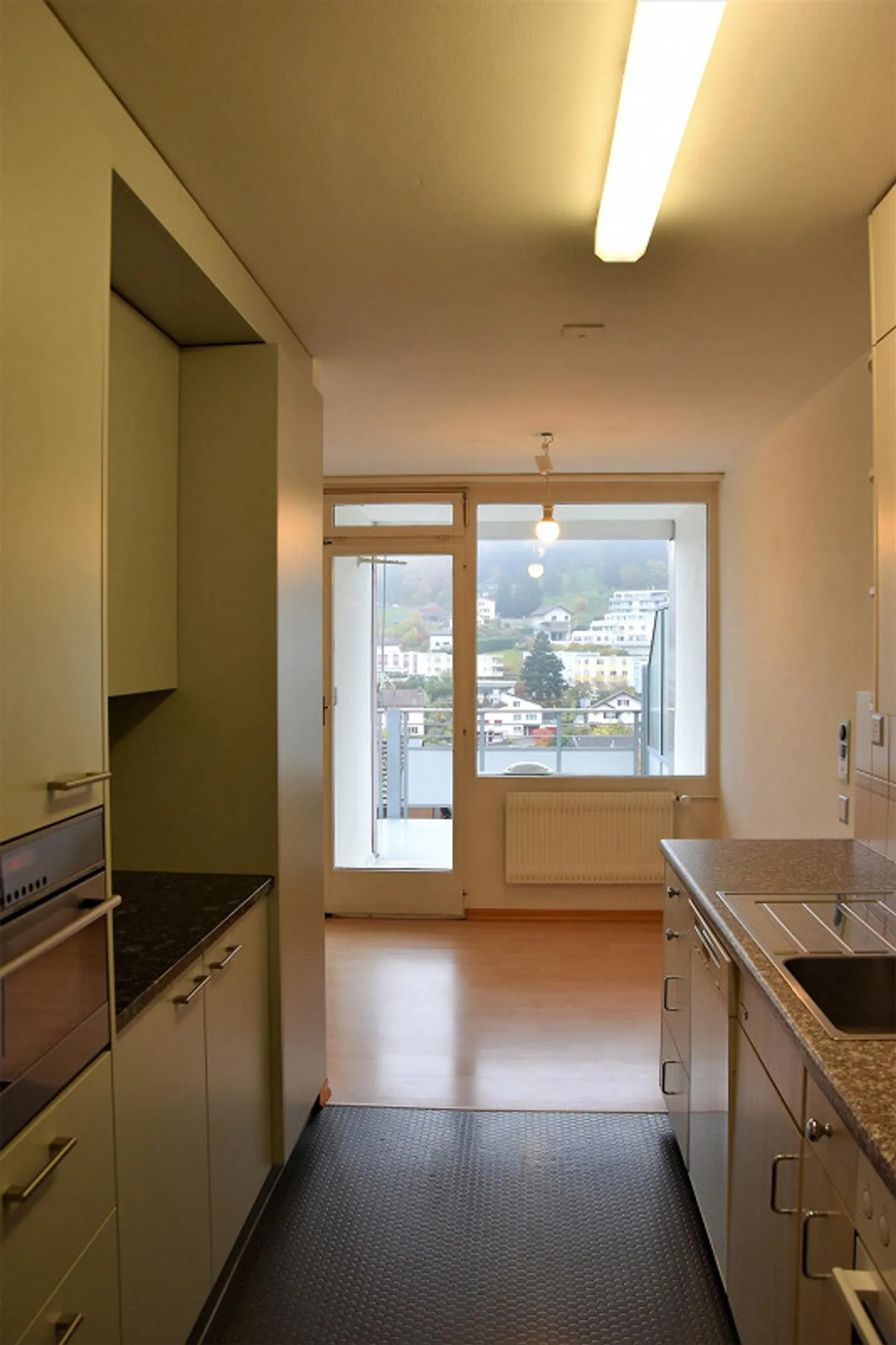 Temporary 4.5-room apartment in Kehrsatz - Photo 3 of 17