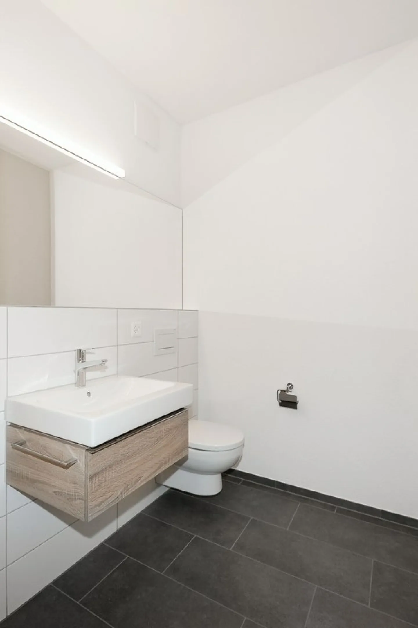 Appartamento attico sensazionale di 3 1/2 stanze - Foto 8 di 12