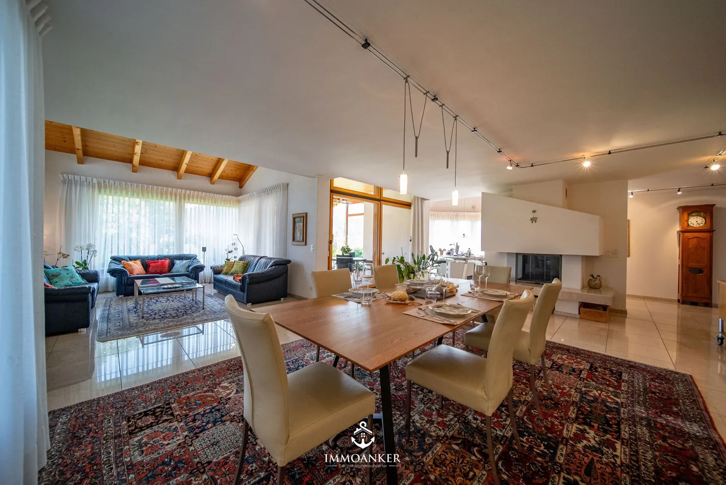 Sentiment de vie californien au cœur de la vallée - Photo 2 sur 13