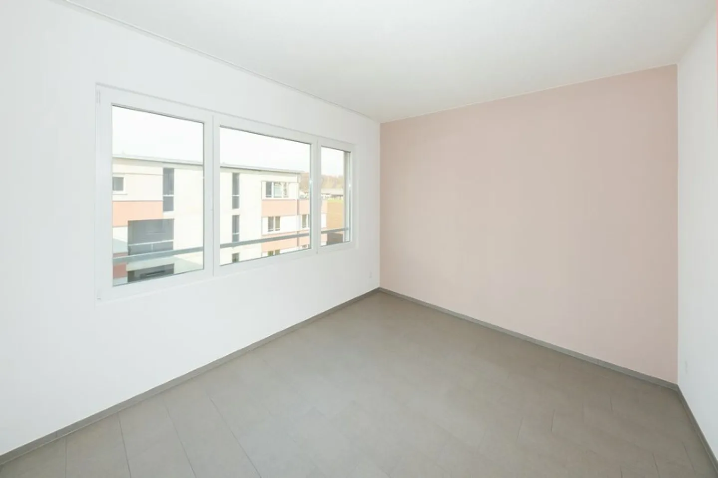 Appartamento attico sensazionale di 3 1/2 stanze - Foto 9 di 12