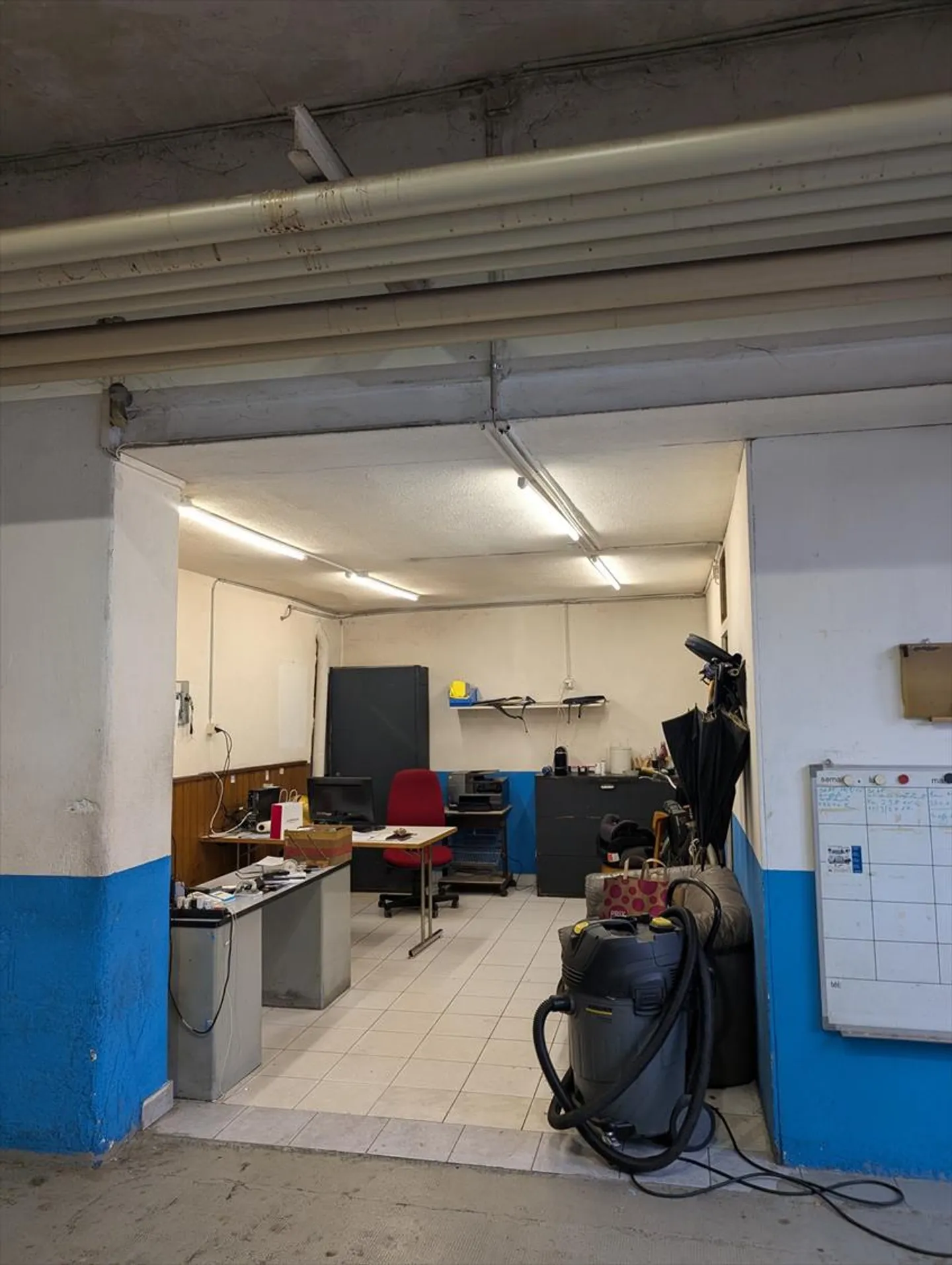 Gewerbeobjekt mit Lagerfläche - Foto 3 von 4