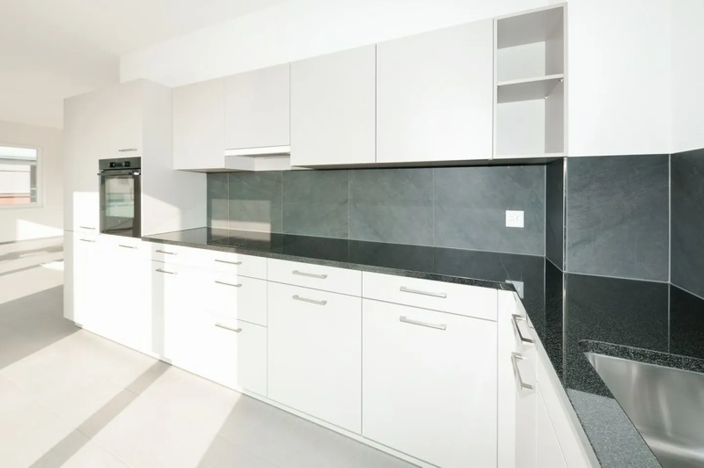 Appartamento attico sensazionale di 3 1/2 stanze - Foto 2 di 12