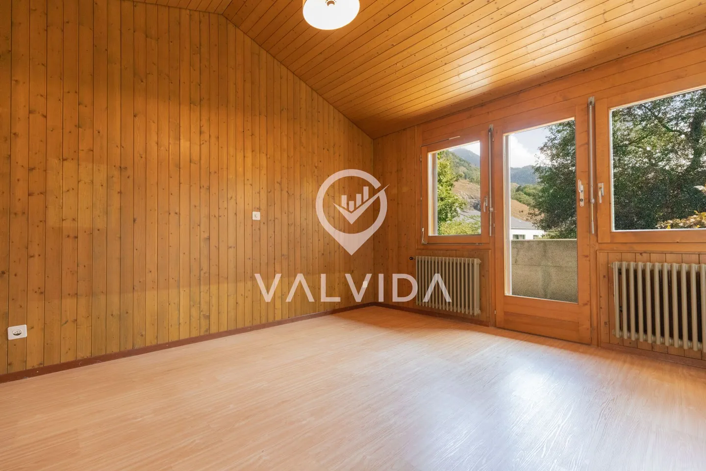 Maison individuelle attrayante avec un terrain généreux - Photo 13 sur 28