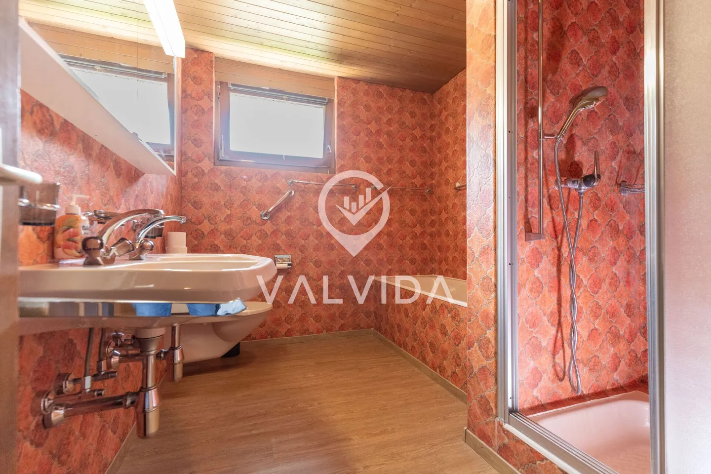 Maison individuelle attrayante avec un terrain généreux - Photo 15 sur 28