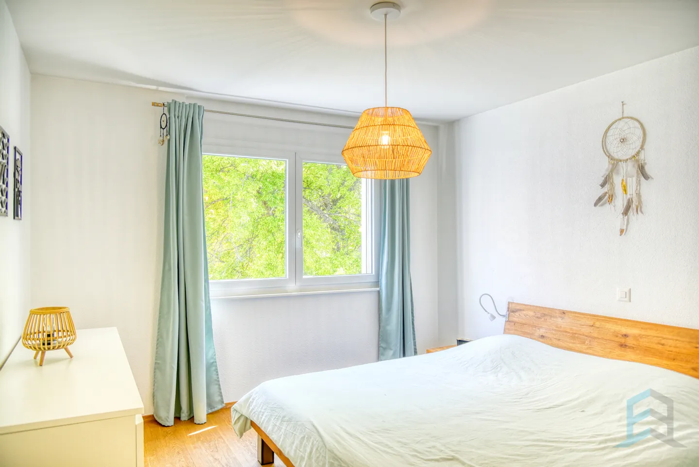 EXKLUSIV Splendid 4 ½-Zimmer-Wohnung mit geräumigem Balkon - Foto 5 von 15