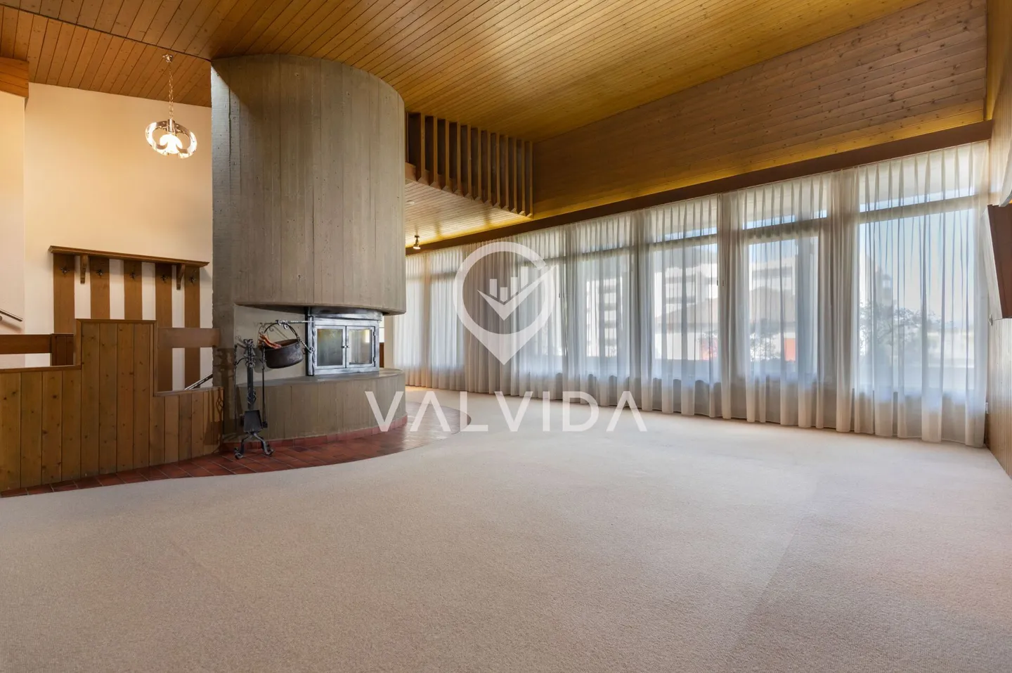 Maison individuelle attrayante avec un terrain généreux - Photo 7 sur 28