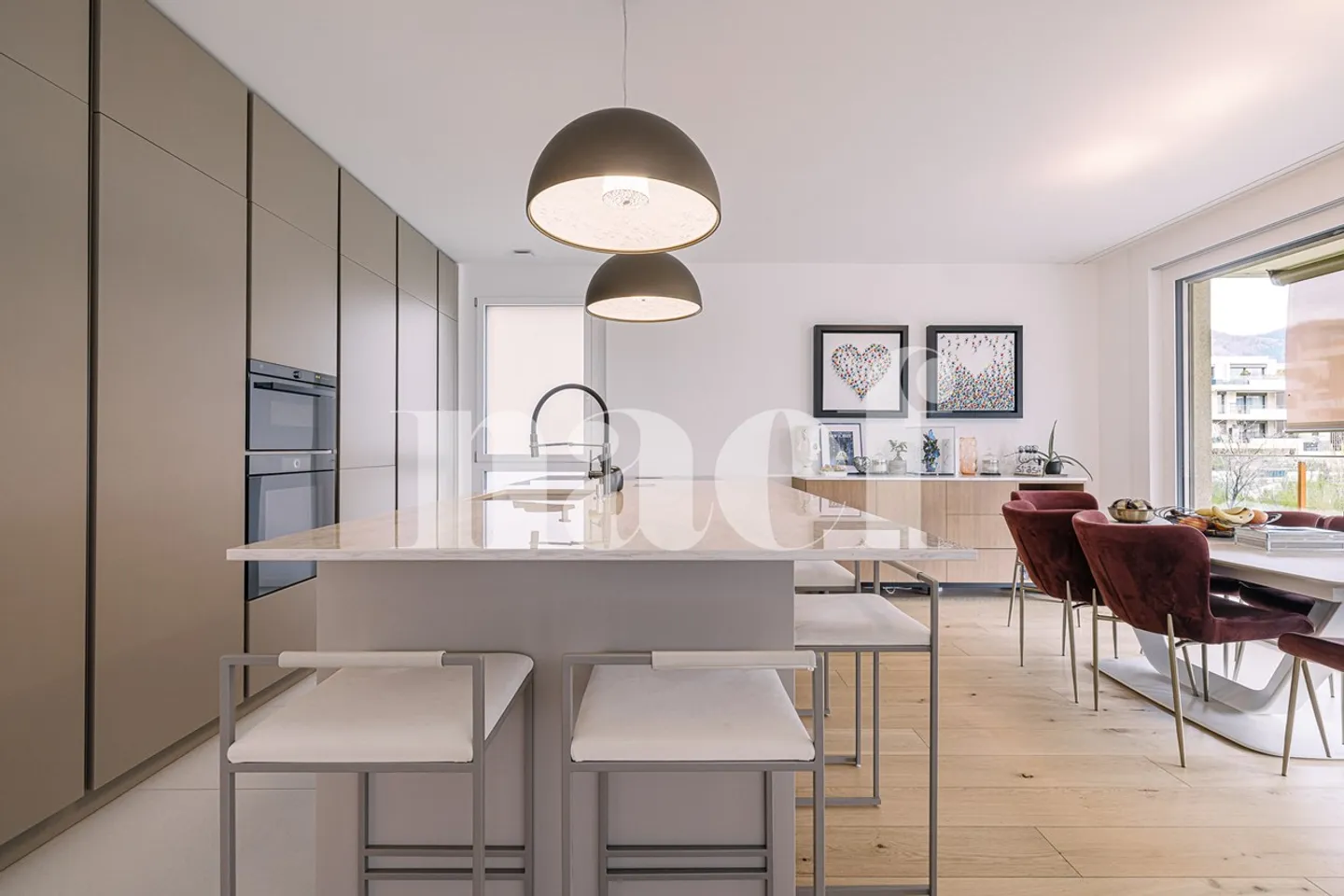 Appartement de Luxe Élégant - Photo 4 sur 13