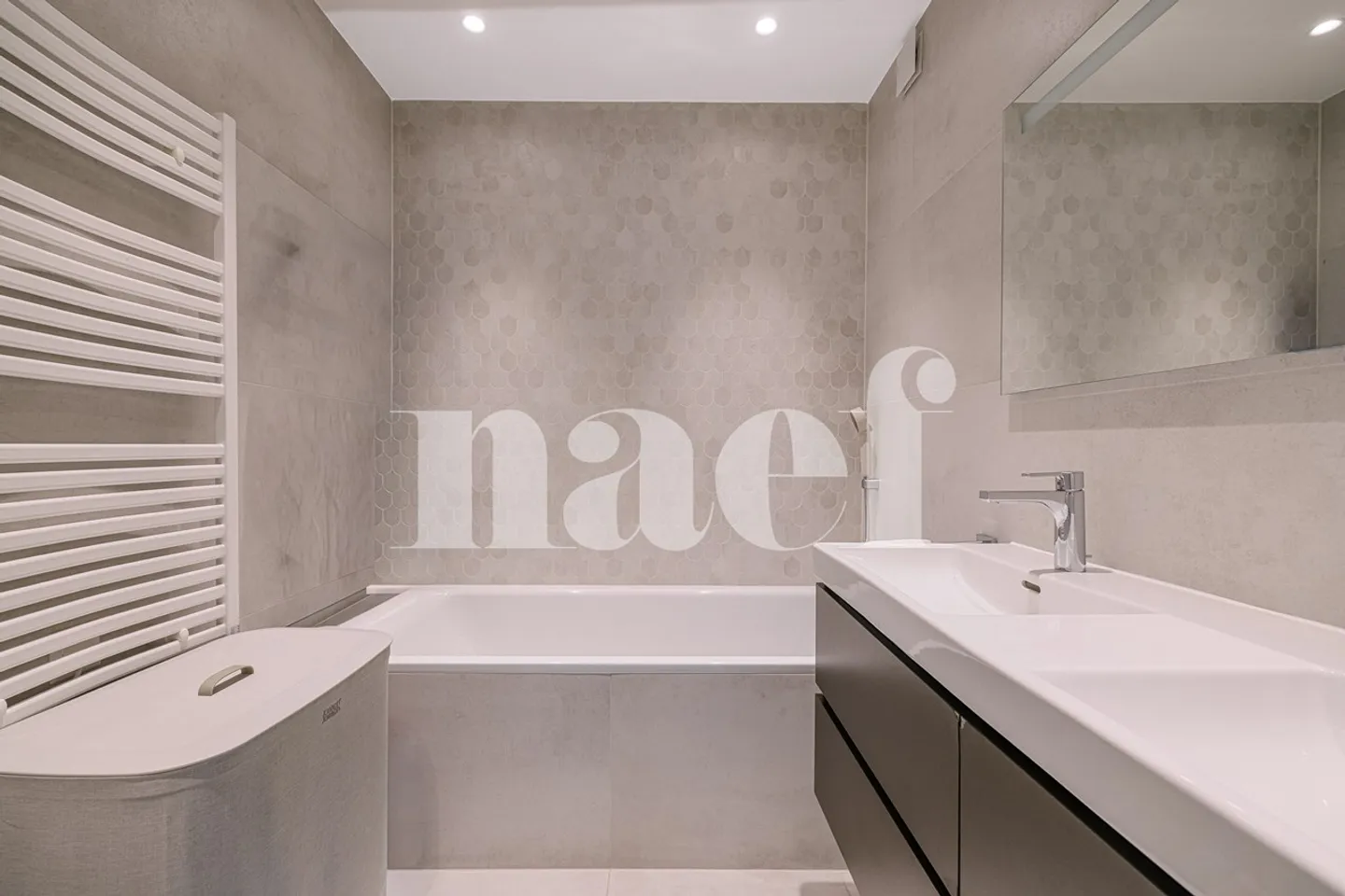 Appartement de Luxe Élégant - Photo 7 sur 13