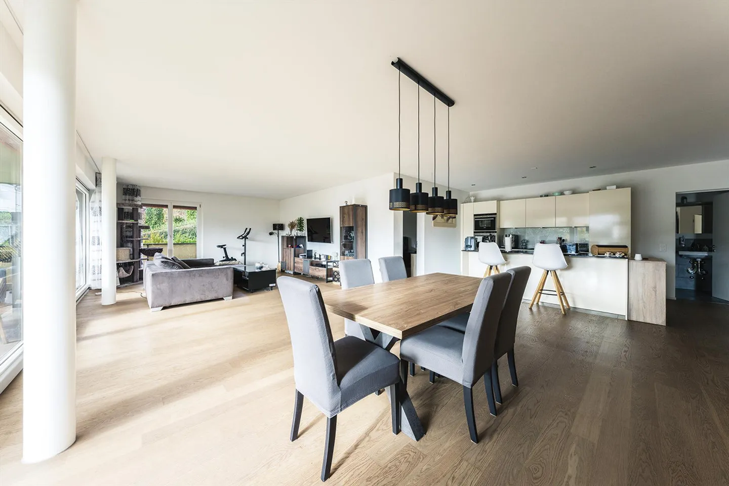3.5 Room Condominium on the Ground Floor - Photo 6 of 24