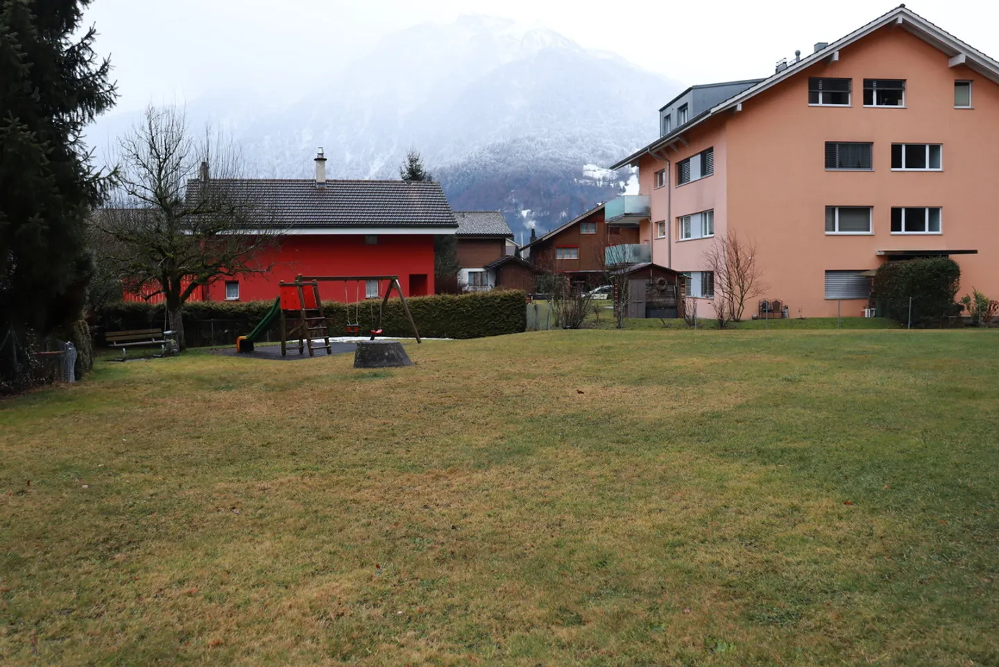 Appartement Charmant avec Terrasse - Photo 12 sur 12