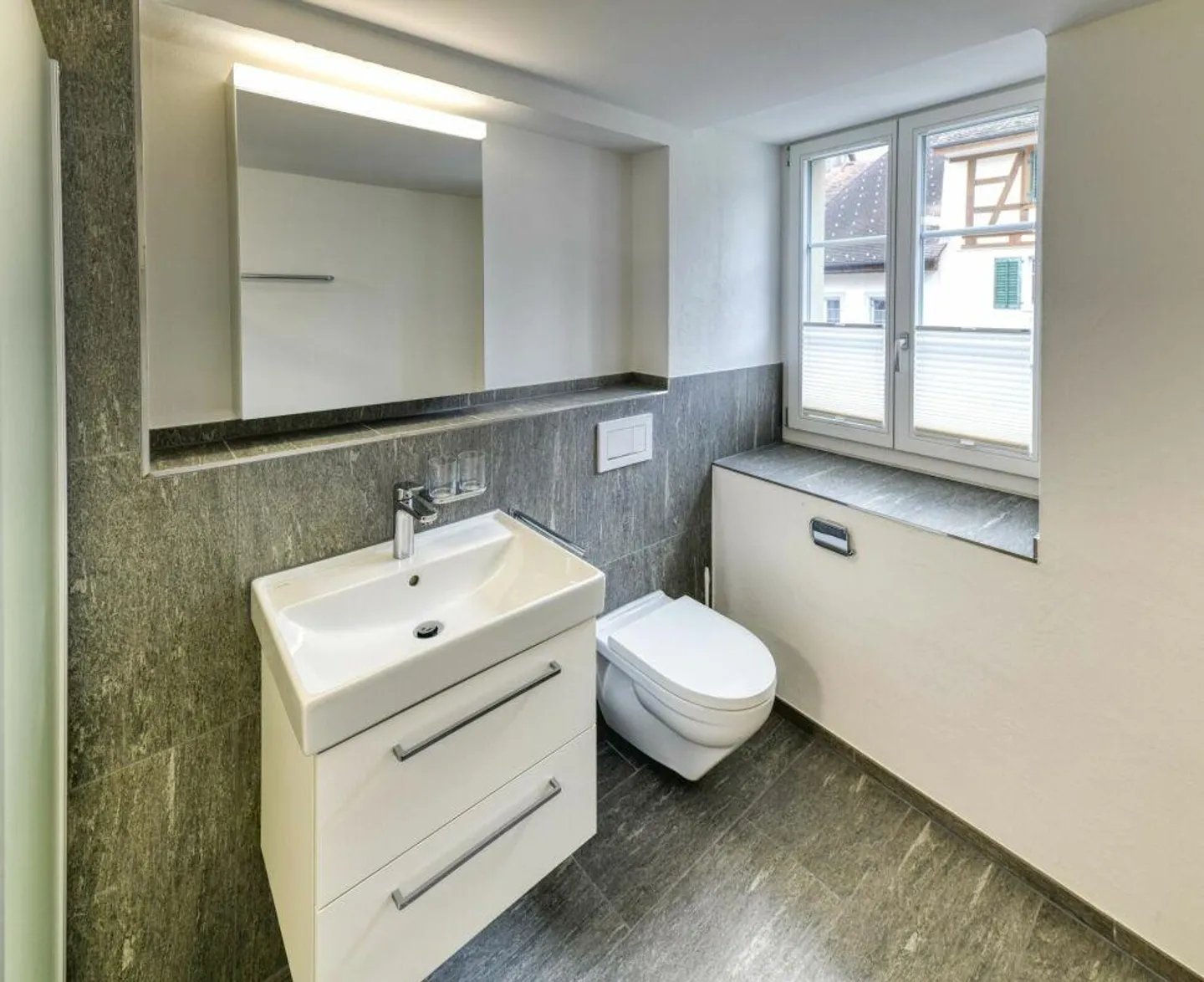 Renovierte 2.5-Zimmerwohnung - Foto 7 von 13