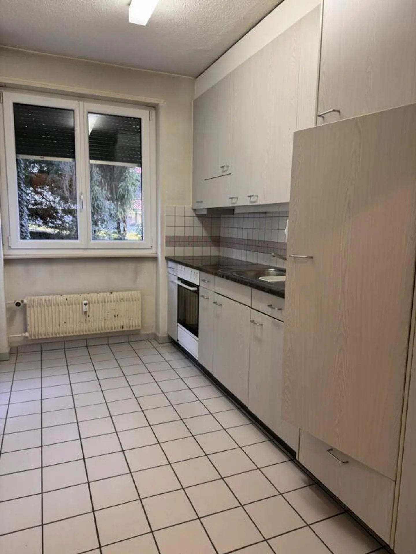 2-room apartment in Schosshalden neighborhood seeks new tenants - Photo 2 of 5