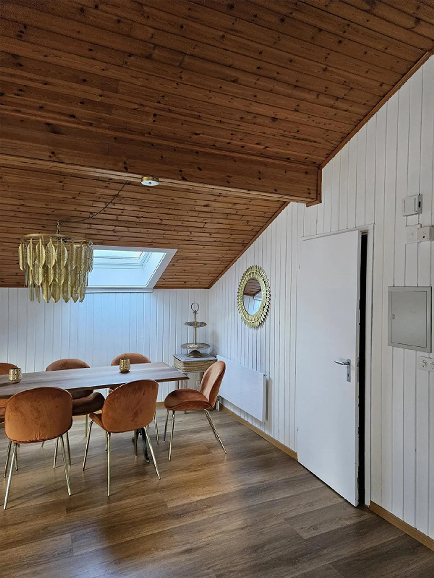 Single-family house with studio and holiday apartment - Photo 8 of 12