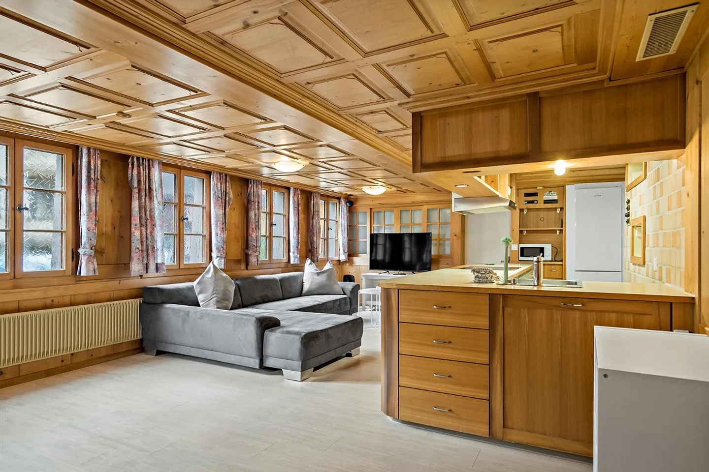 3.5 room apartment furnished - Photo 2 of 9